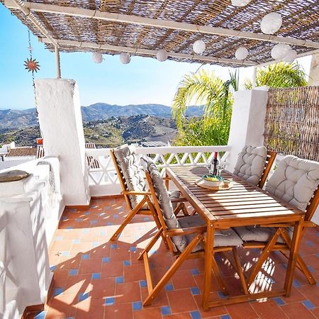 Casa Jazmin, Frigiliana Traditional Townhouse With Great Views Hansonholiday Rentals 外观 照片