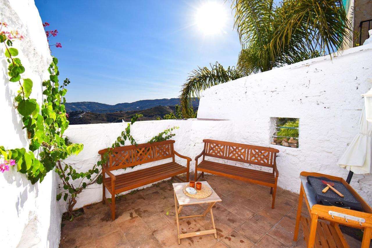 Casa Jazmin, Frigiliana Traditional Townhouse With Great Views Hansonholiday Rentals 外观 照片