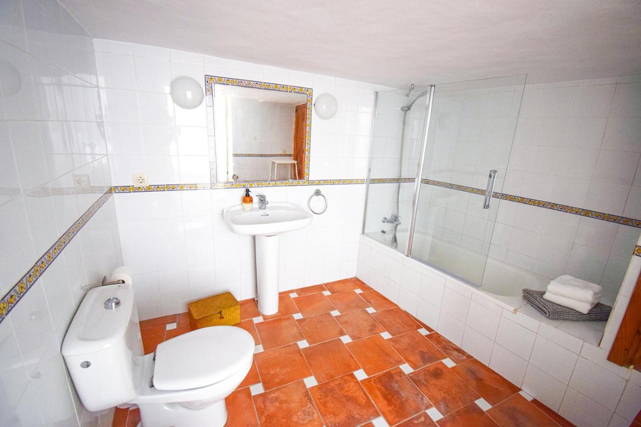 Casa Jazmin, Frigiliana Traditional Townhouse With Great Views Hansonholiday Rentals 外观 照片