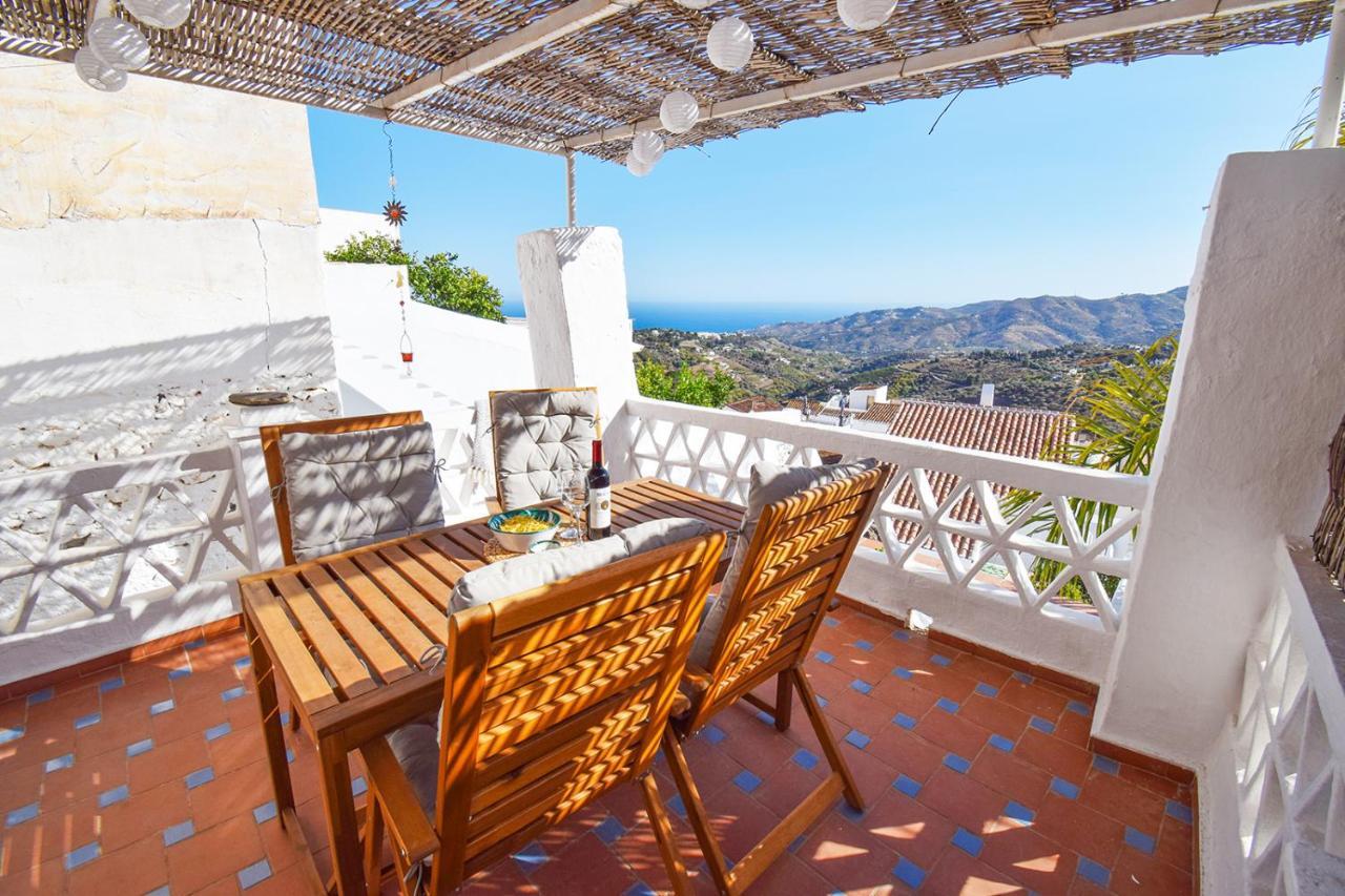 Casa Jazmin, Frigiliana Traditional Townhouse With Great Views Hansonholiday Rentals 外观 照片